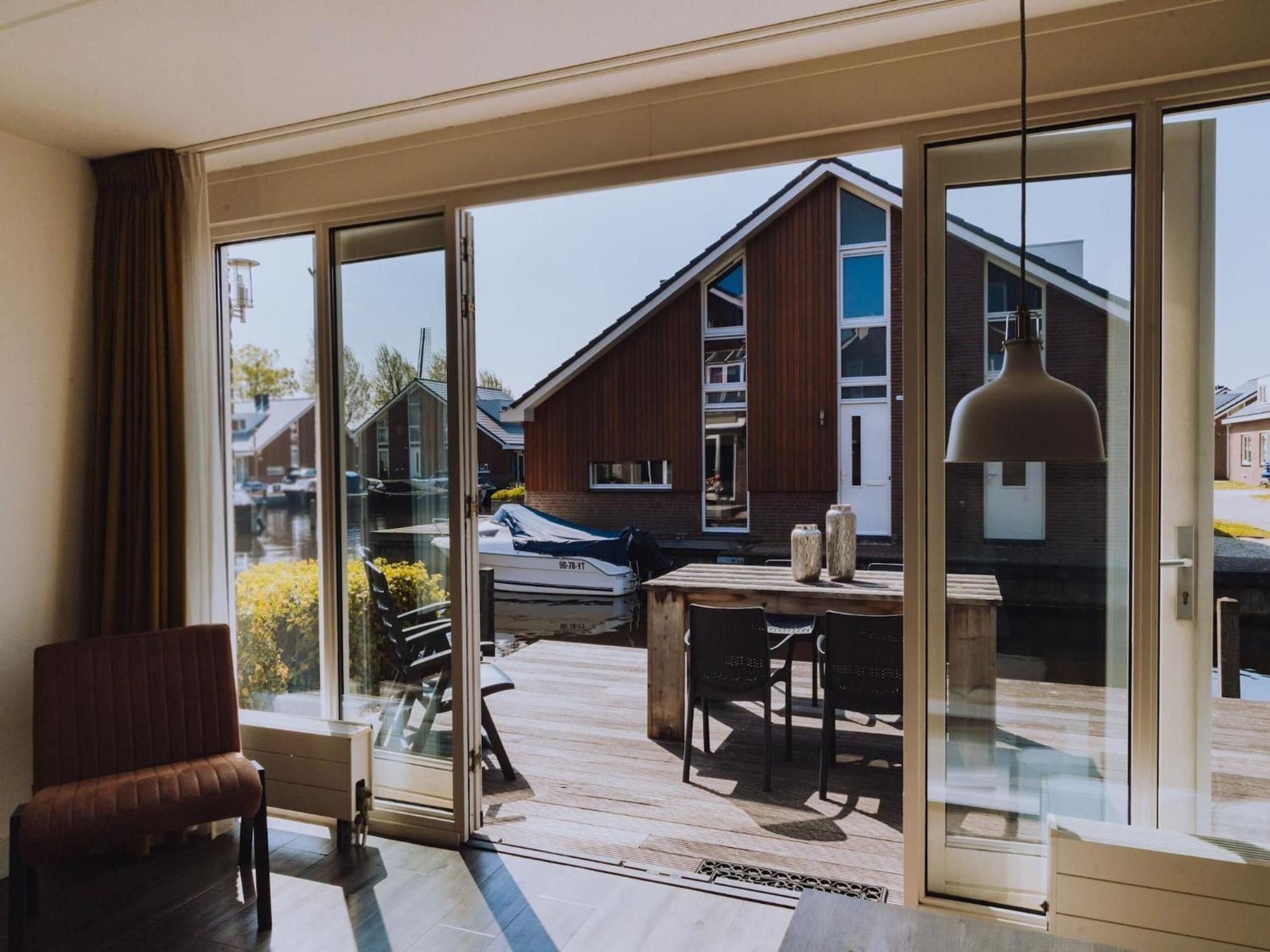 Lake-View Apartment Close To Amsterdam Uitgeest Eksteriør billede