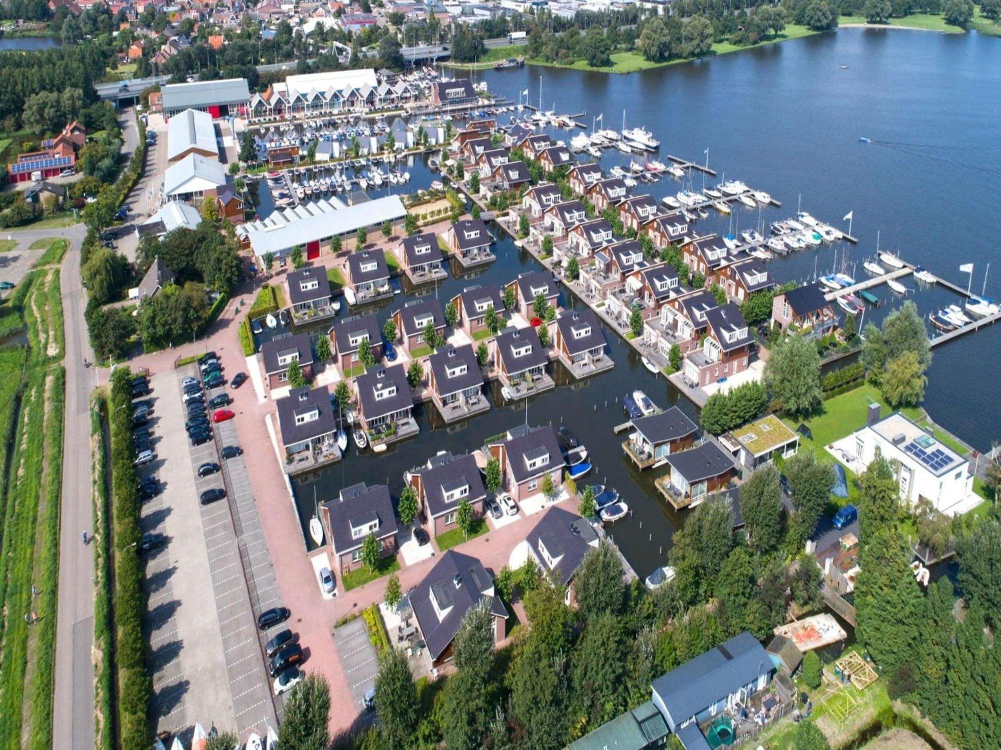 Lake-View Apartment Close To Amsterdam Uitgeest Eksteriør billede