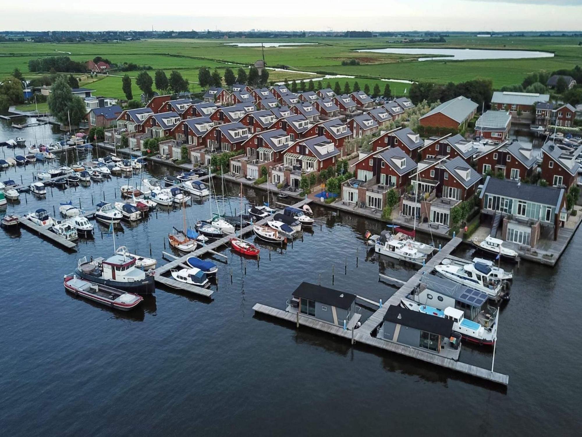 Lake-View Apartment Close To Amsterdam Uitgeest Eksteriør billede