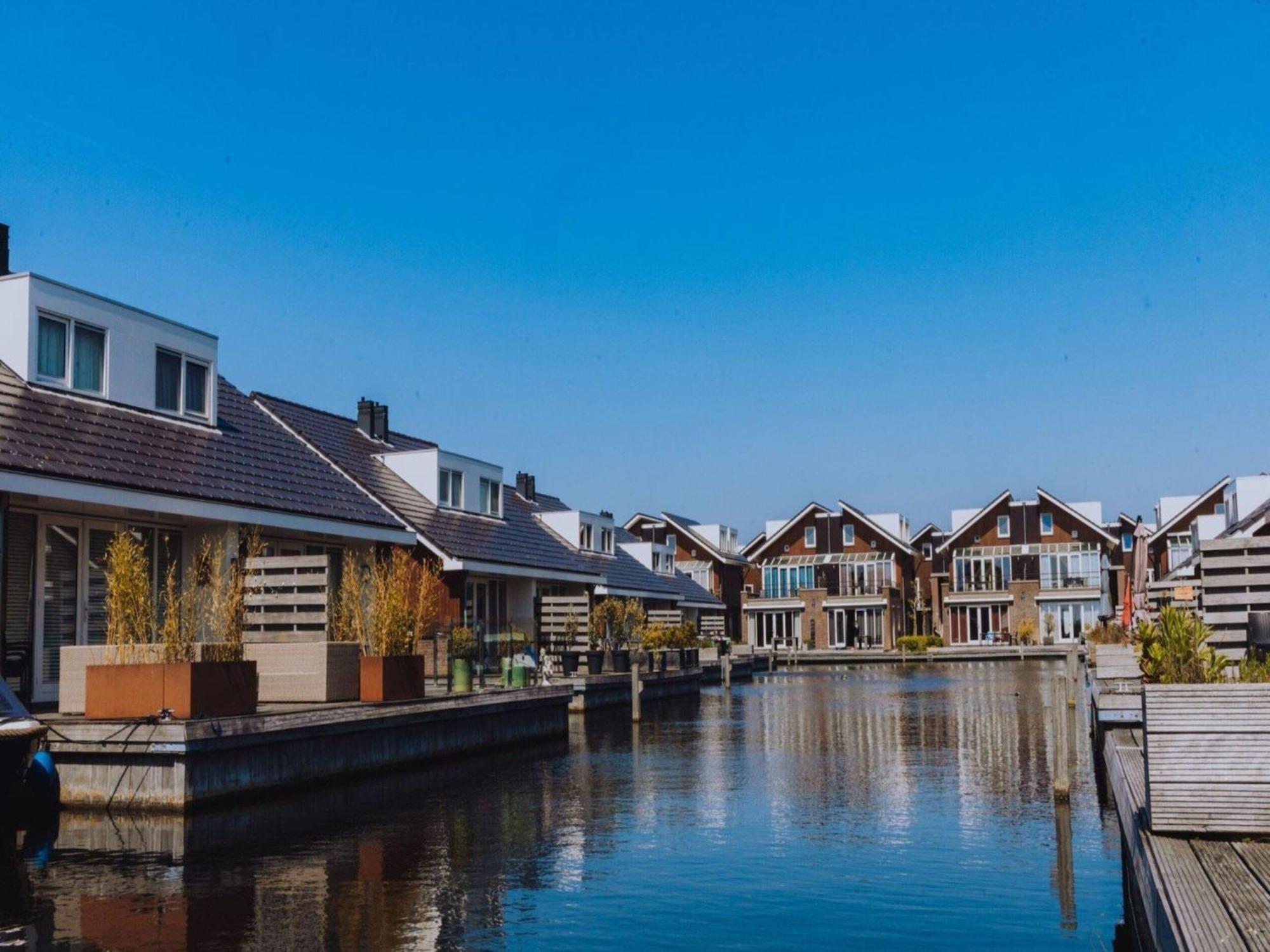 Lake-View Apartment Close To Amsterdam Uitgeest Eksteriør billede